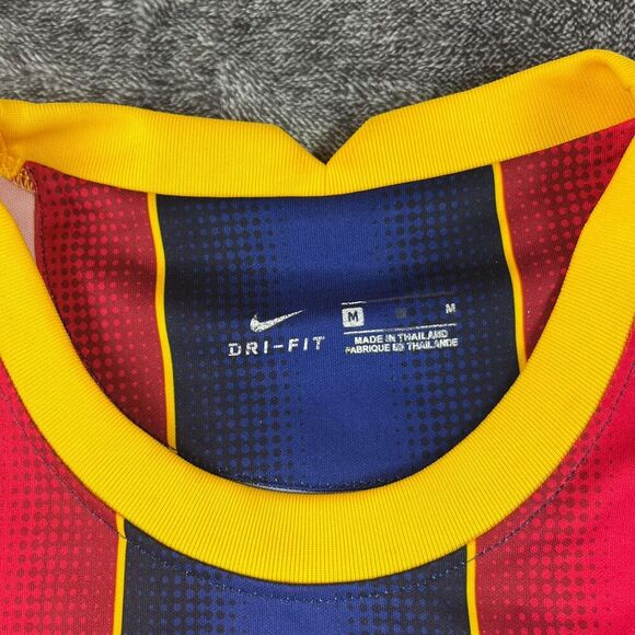 Nike Dri-Fit FC Barcelona Lionel Messi Jersey Short Sleeve Men's M *Flaw - Picture 6 of 15